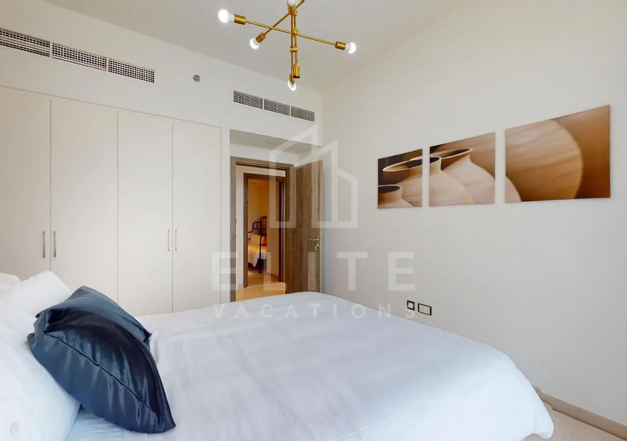 Full Burj And Creek Views Modern 4 Bed Upgraded Apartment Dubai United Arab Emirates